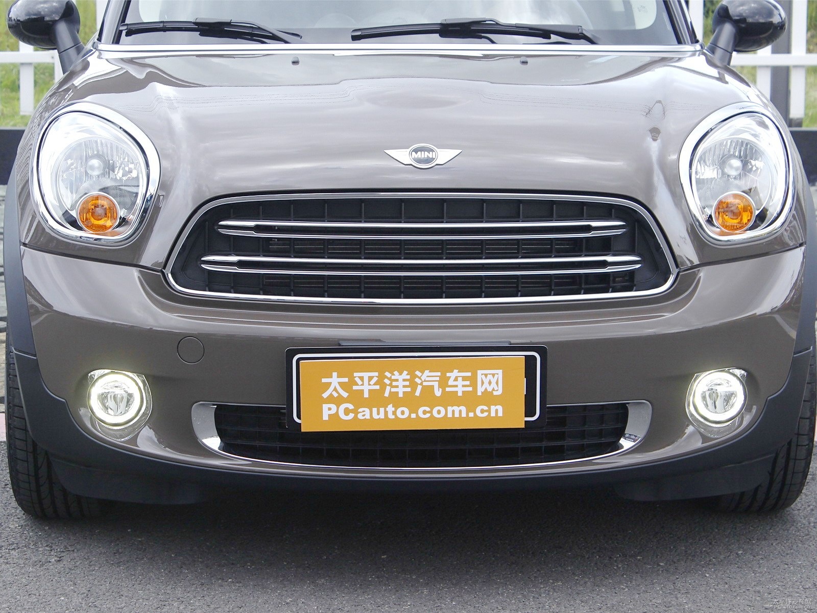 MINI COUNTRYMAN外觀高清大圖