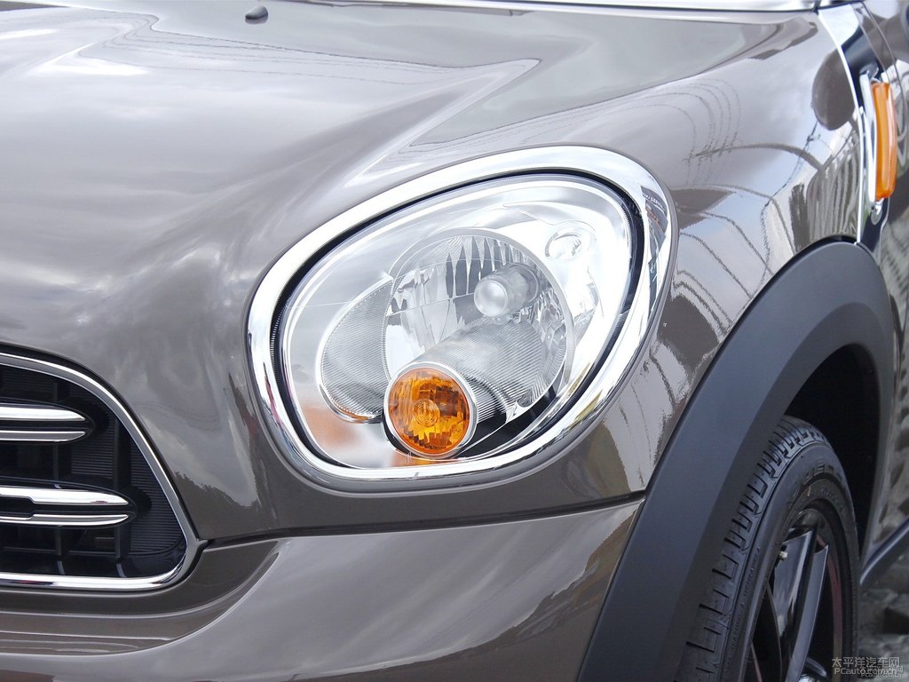 \ɫMINI COUNTRYMAN܇^^DƬ