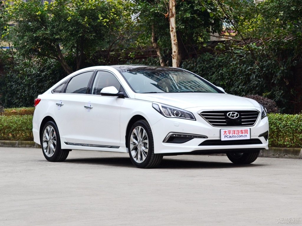 珍珠白索納塔整車外觀外觀圖片