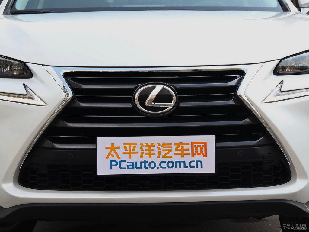 超音速石英白雷克薩斯NX車頭外觀圖片