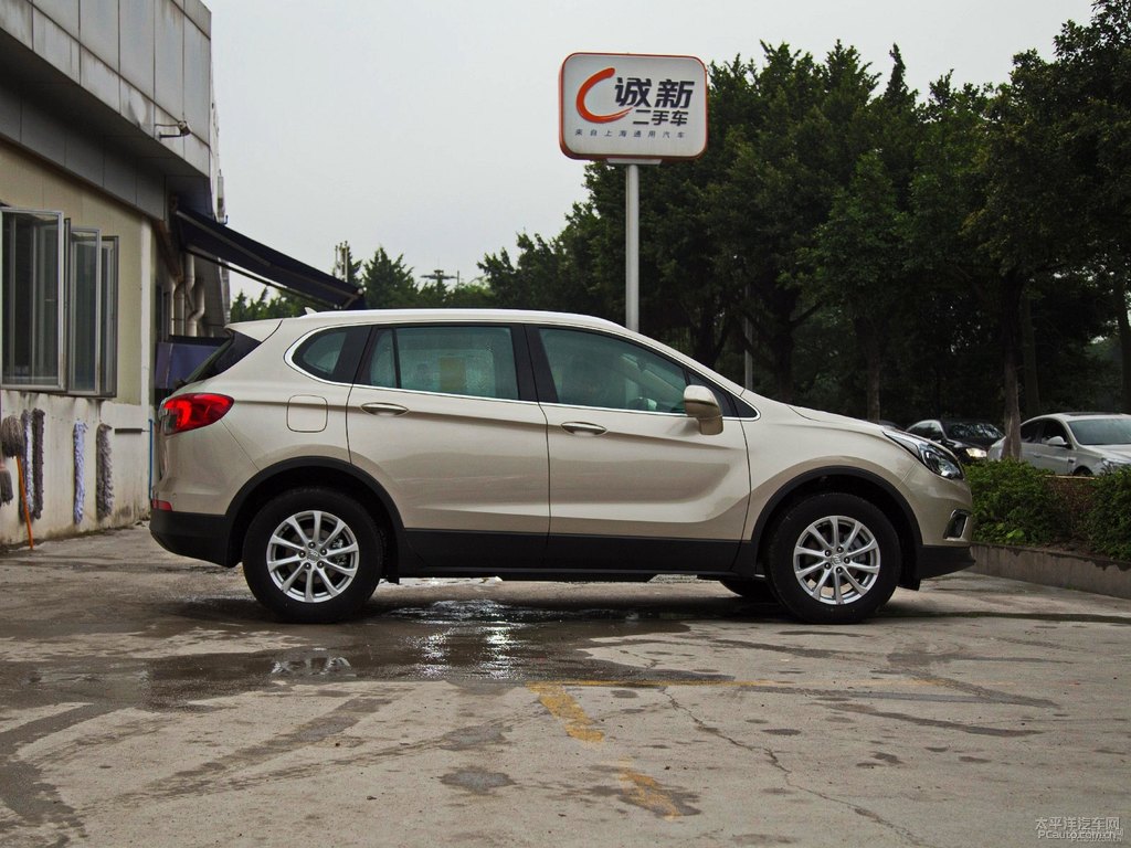 卡其金昂科威整車外觀外觀圖片