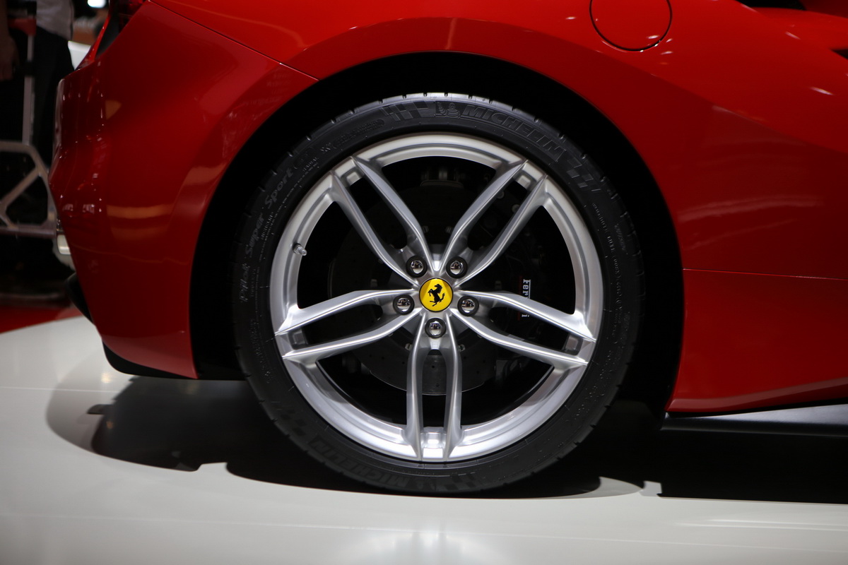 488DƬ