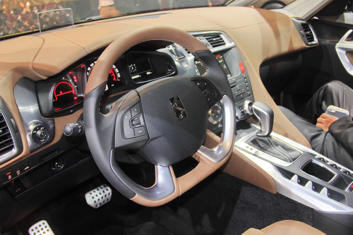 DS 5DƬ