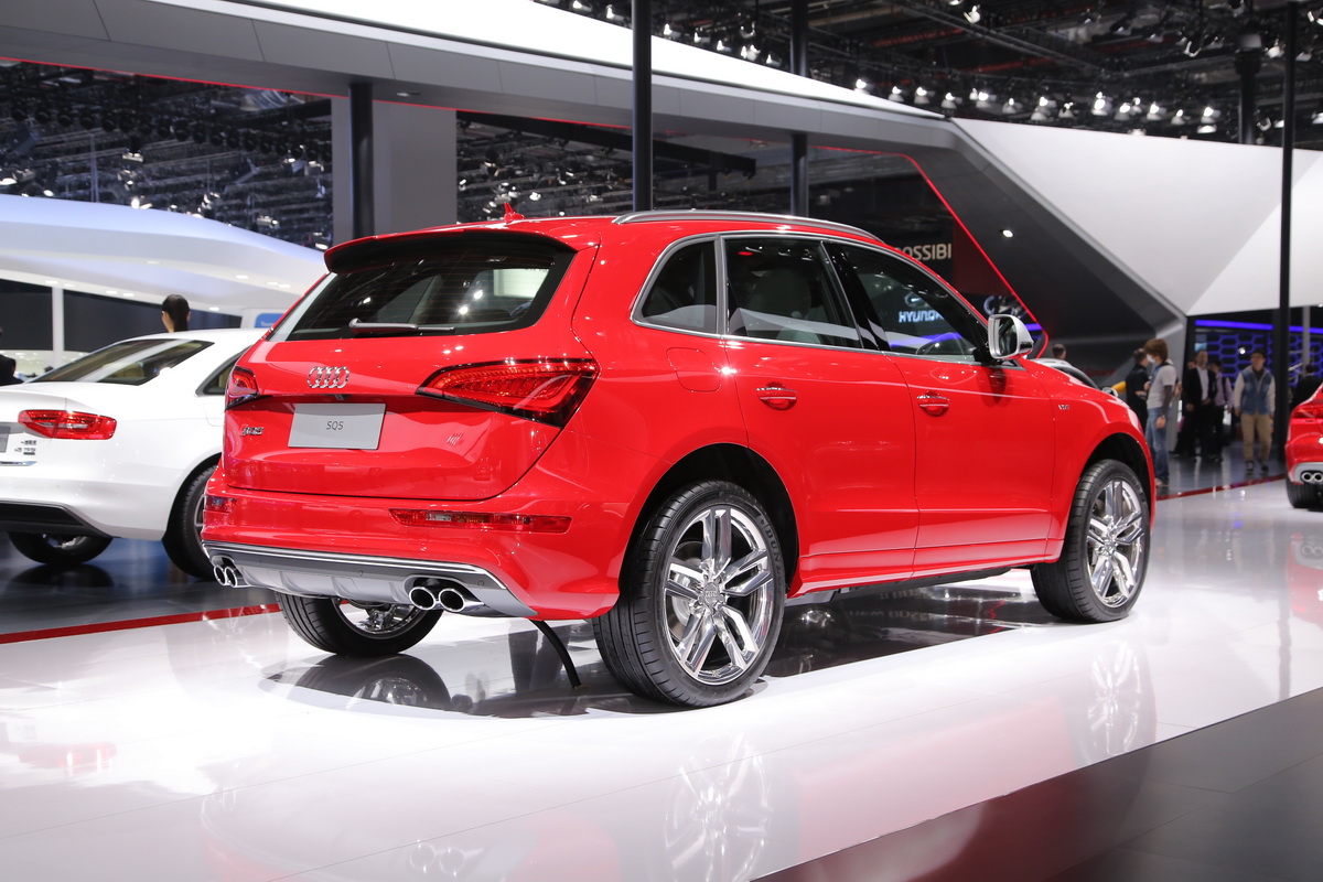奧迪SQ5車(chē)展高清大圖