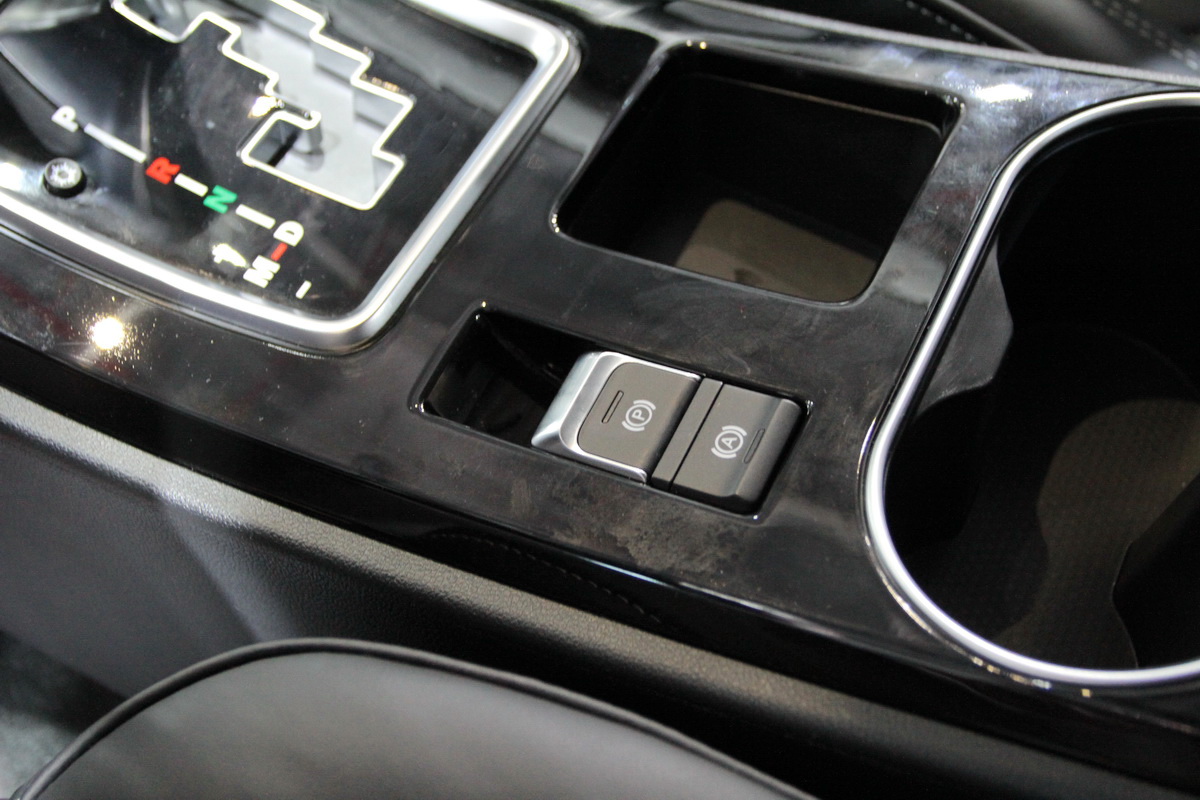 ̩Z560DƬ