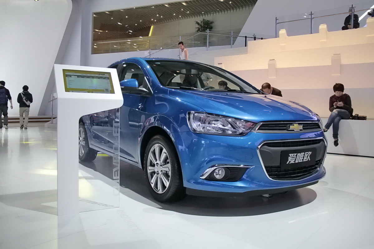 愛唯歐車展高清大圖