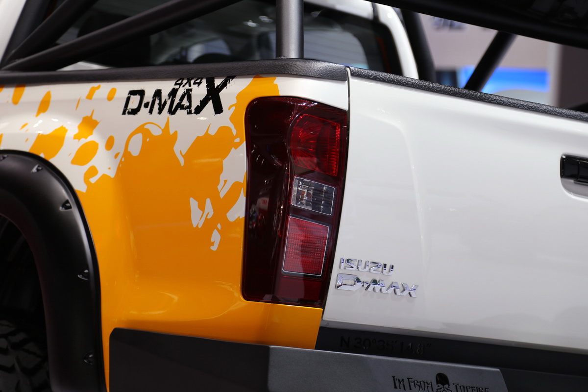 D-MAXDƬ