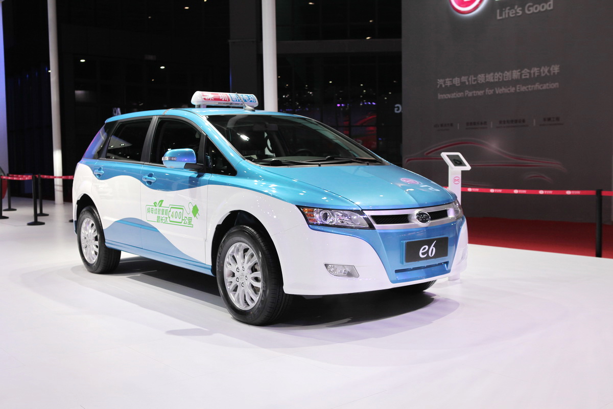比亞迪e6車展高清大圖