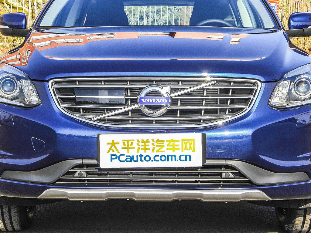 海洋藍沃爾沃XC60車頭外觀圖片