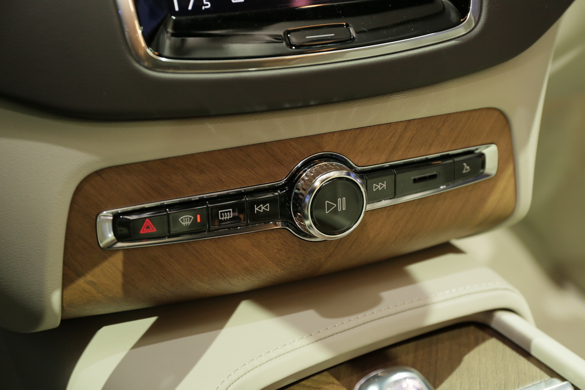 ֠XC90DƬ