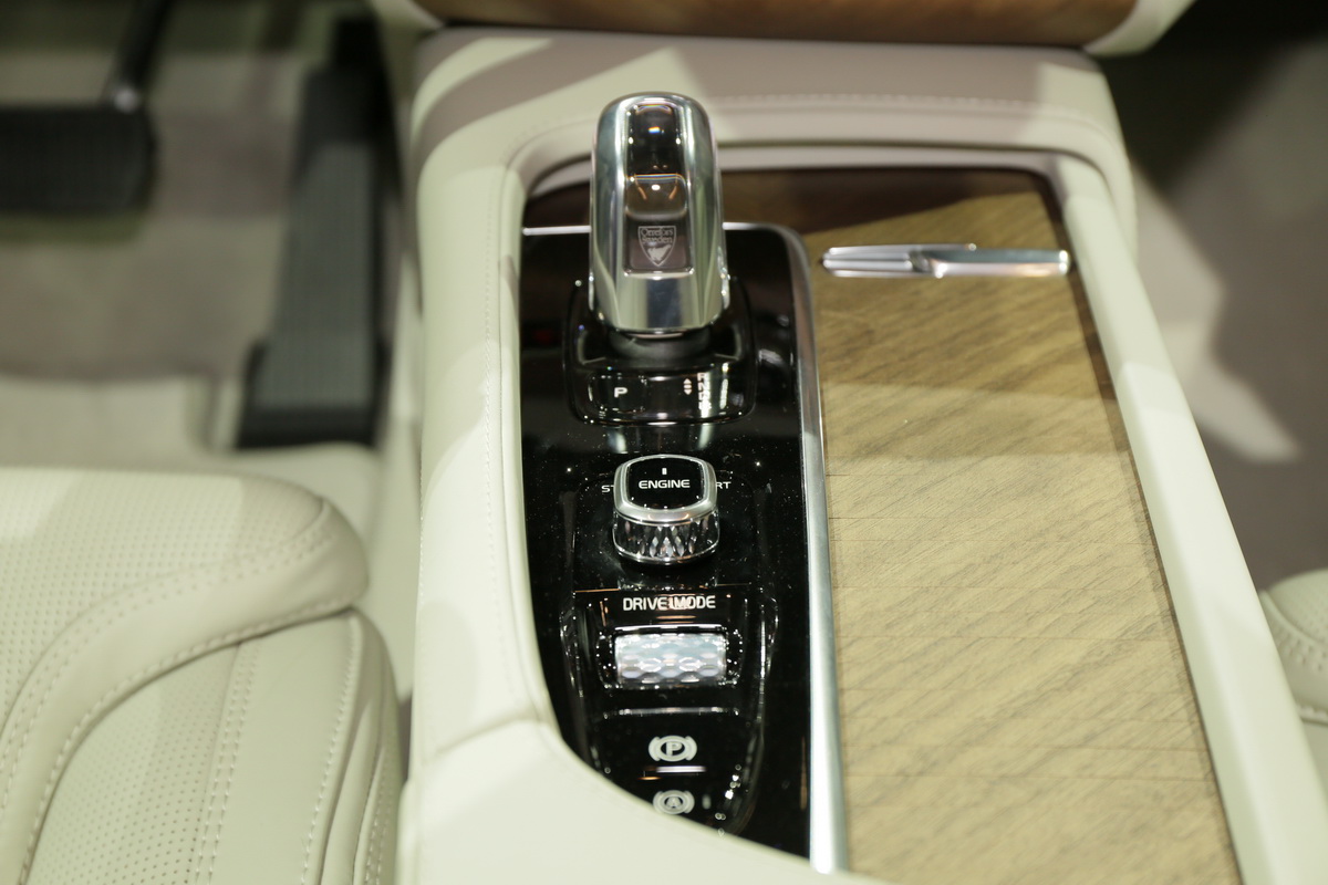 ֠XC90DƬ
