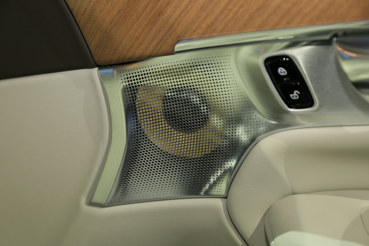 ֠XC90DƬ