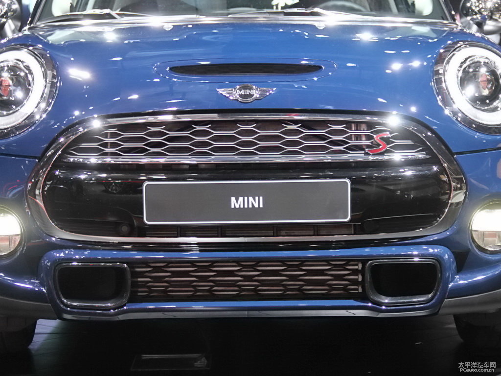 {(ln)ɫMINI܇^^DƬ