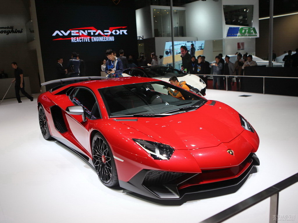 Aventador外觀高清大圖