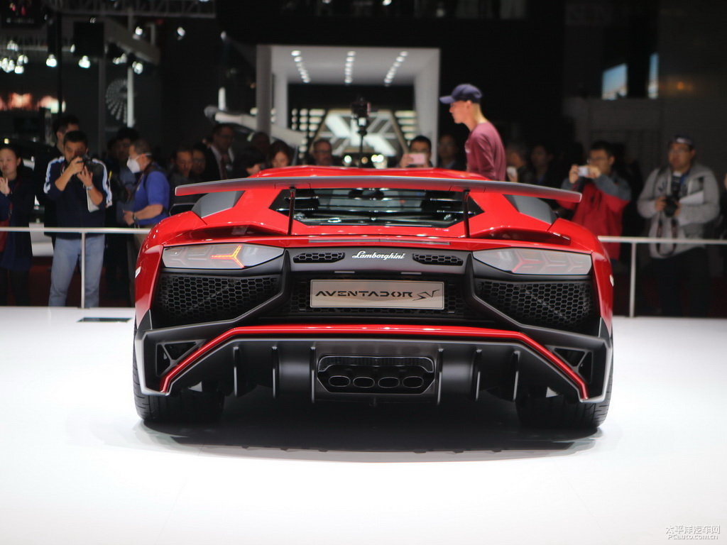 Aventador外觀高清大圖