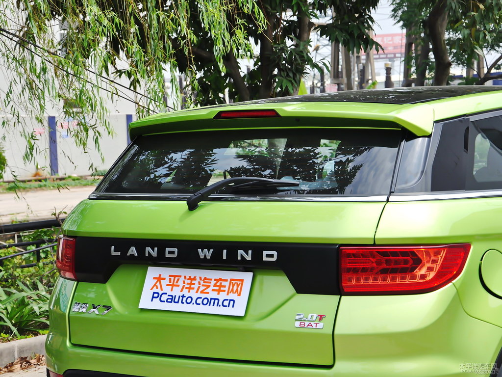 釣島綠陸風(fēng)X7車尾外觀圖片