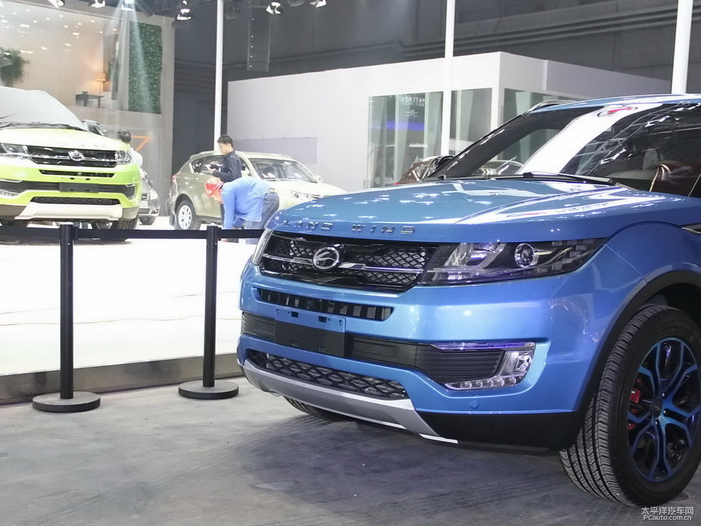 南海藍(lán)陸風(fēng)X7車頭外觀圖片
