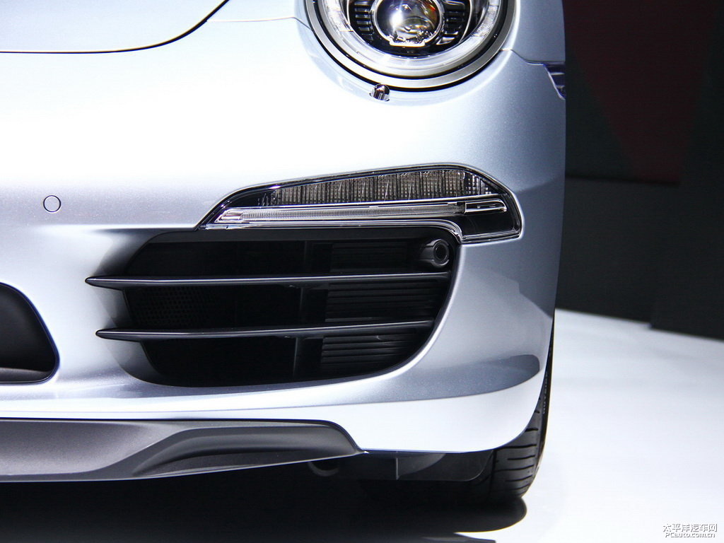 GT銀保時(shí)捷911車頭外觀圖片