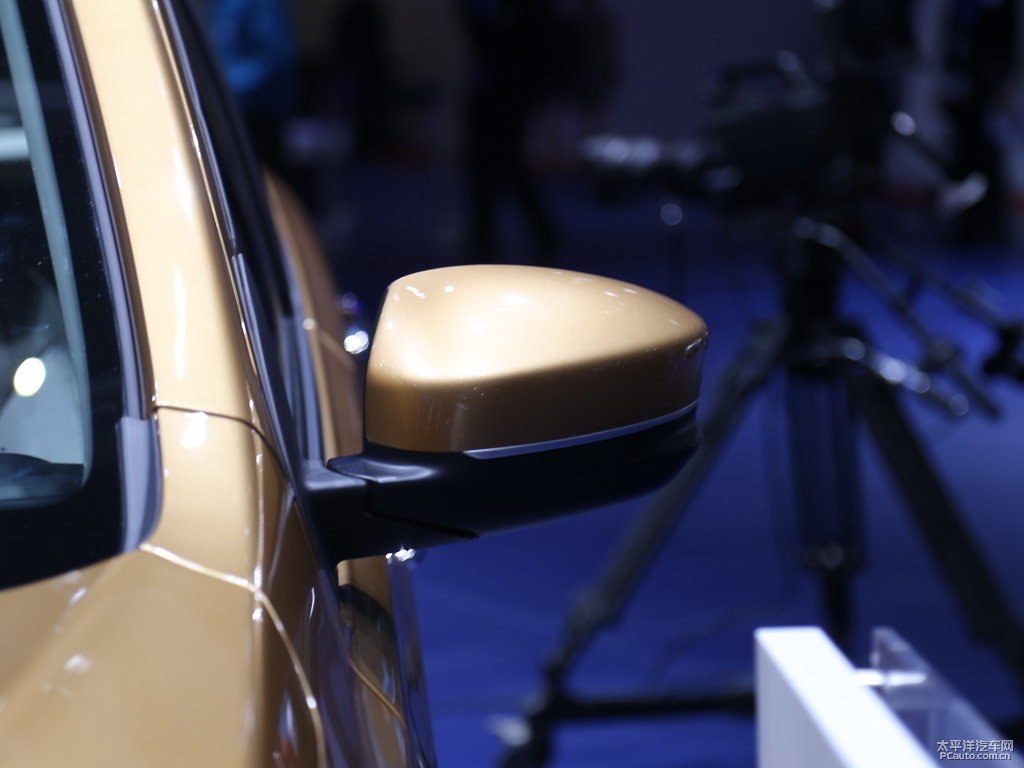 大漠金啟辰T70車身外觀圖片