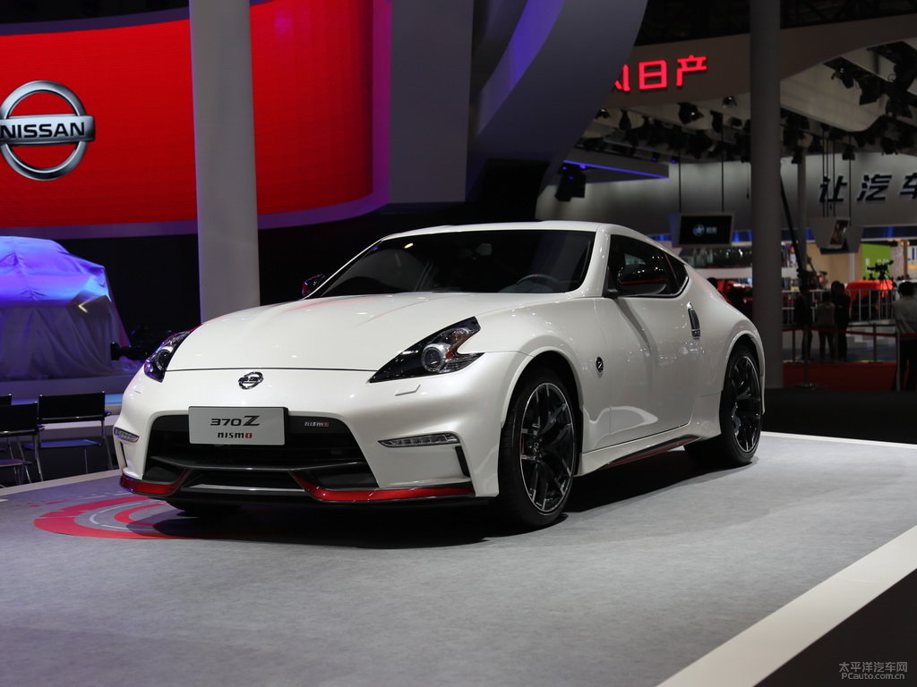 日產(chǎn)370Z外觀高清大圖