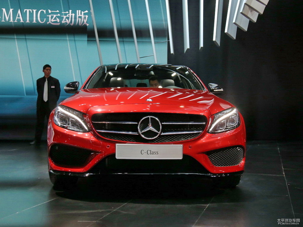 鋯英石紅奔馳C級整車外觀外觀圖片