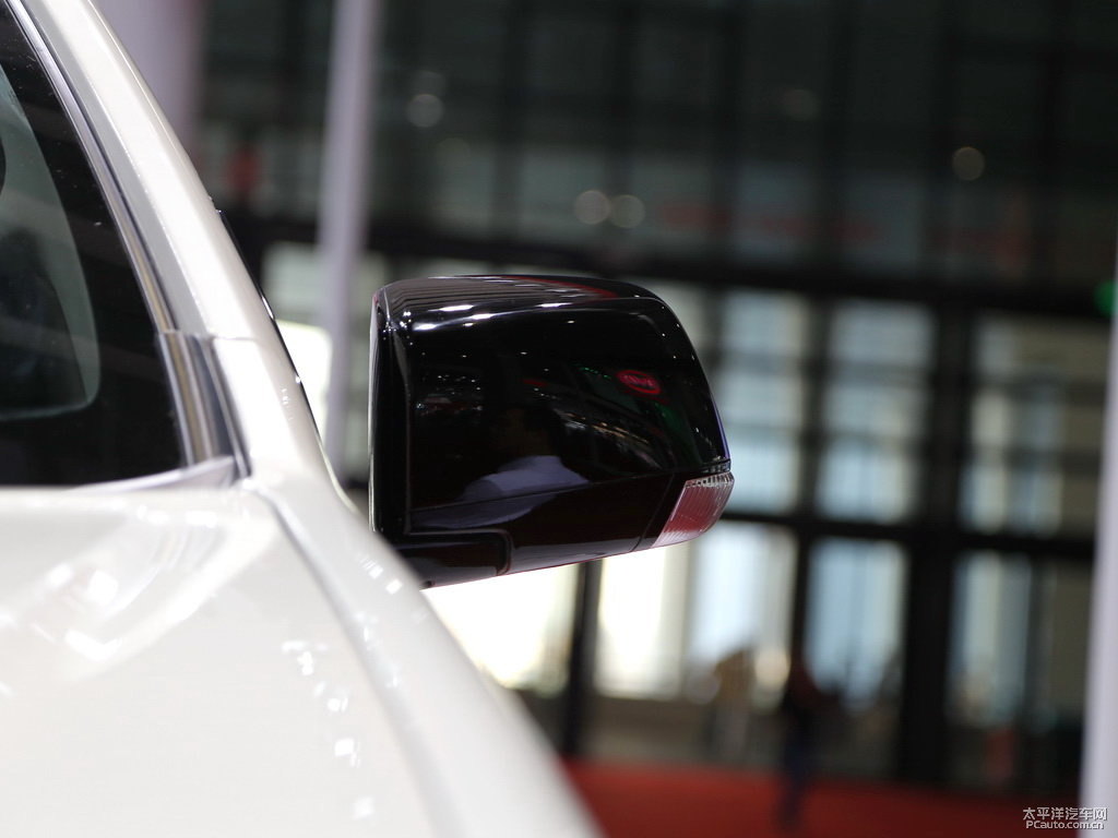 D-MAX܇^DƬ