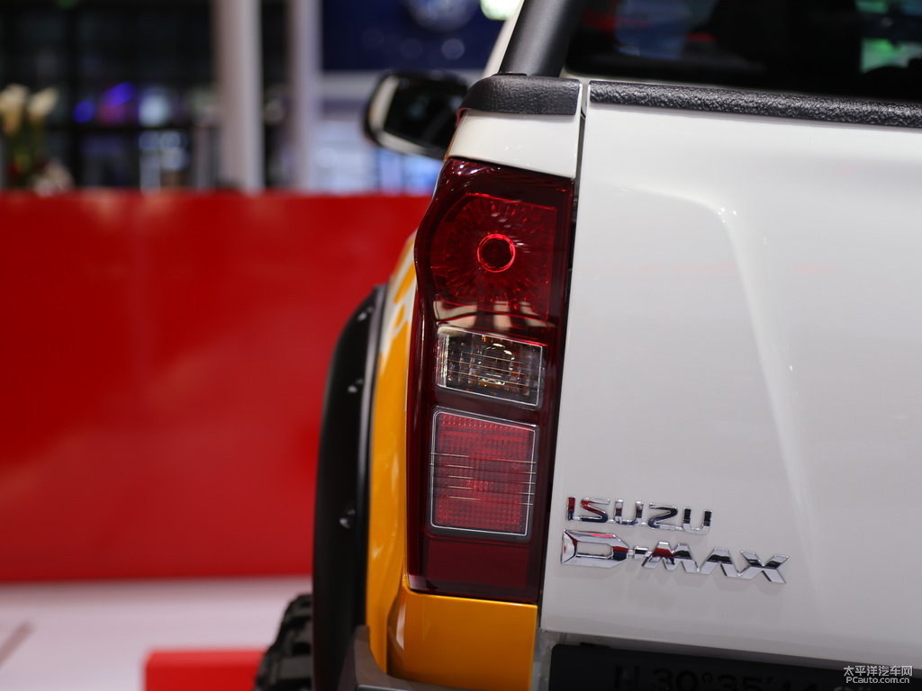 D-MAX܇β^DƬ
