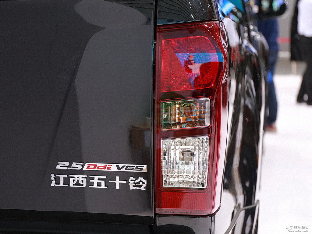 D-MAX܇β^DƬ