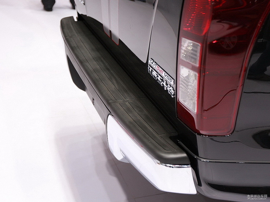 D-MAX܇β^DƬ