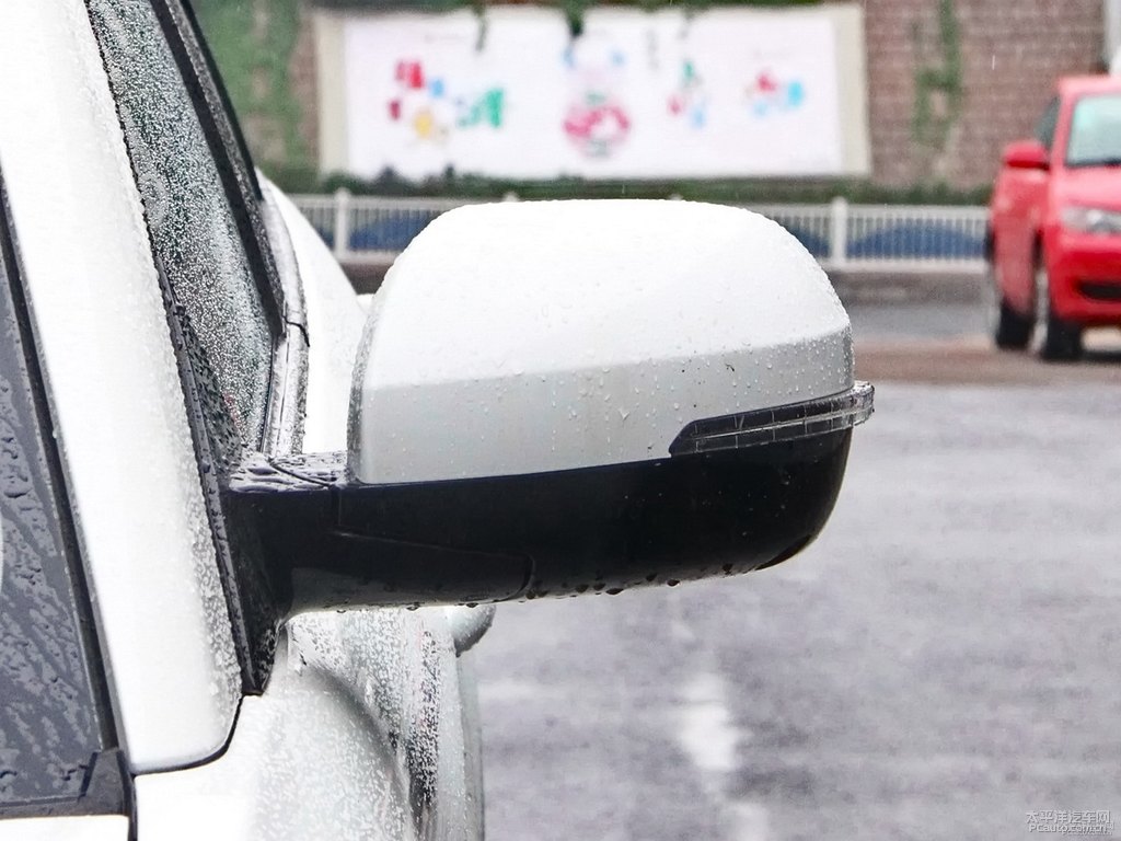 極地白哈弗H6 Coupe車身外觀圖片