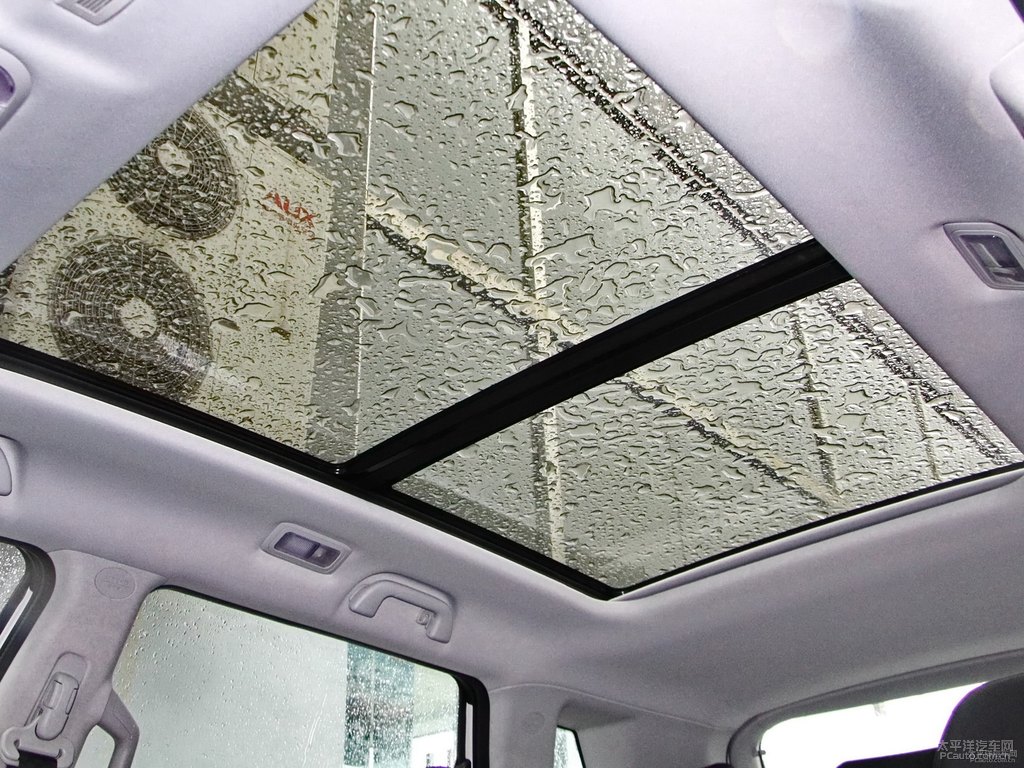 極地白哈弗H6 Coupe車廂內飾圖片