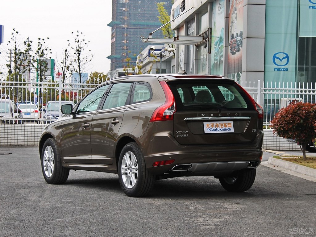 暮色銅沃爾沃XC60整車外觀外觀圖片