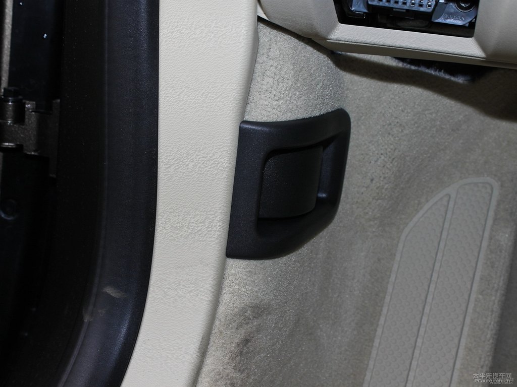 ĺɫ~֠XC60п(ni)DƬ