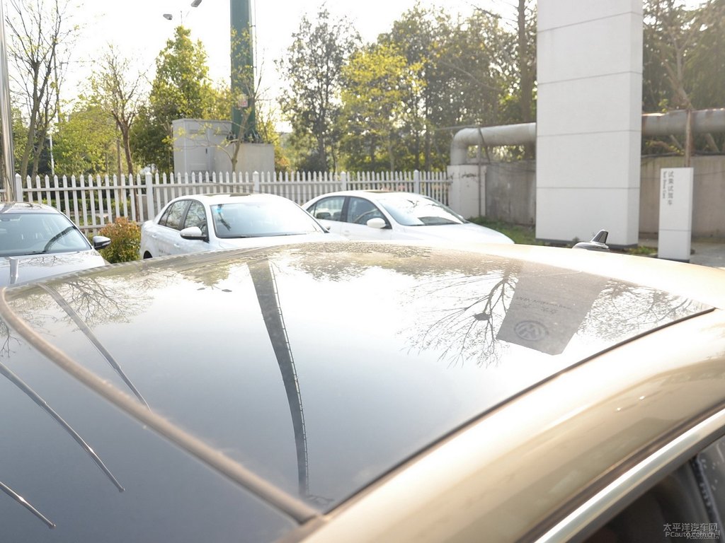 開羅金大眾CC車身外觀圖片