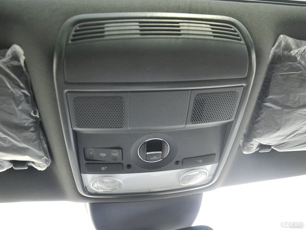 開(kāi)羅金大眾CC車廂內(nèi)飾圖片