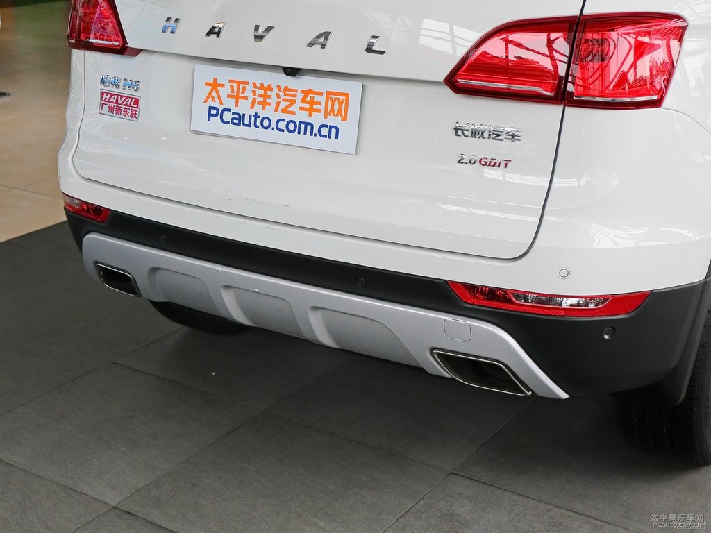極地白哈弗H6 Coupe車尾外觀圖片