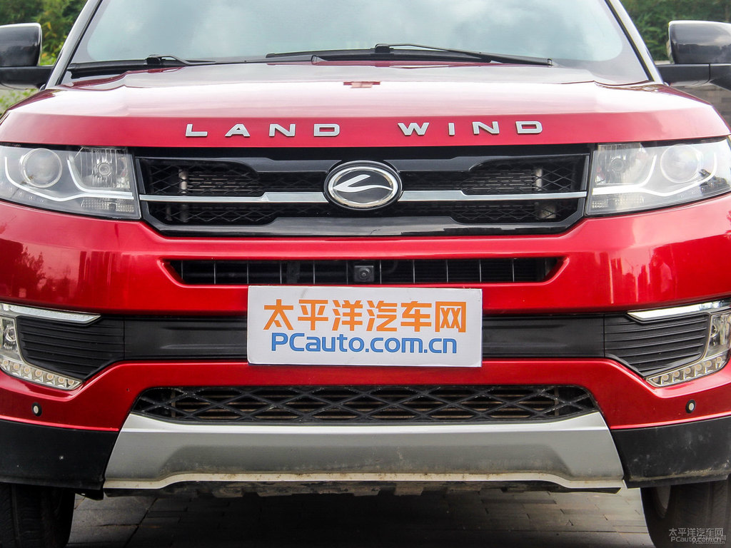 中國紅陸風X7車頭外觀圖片