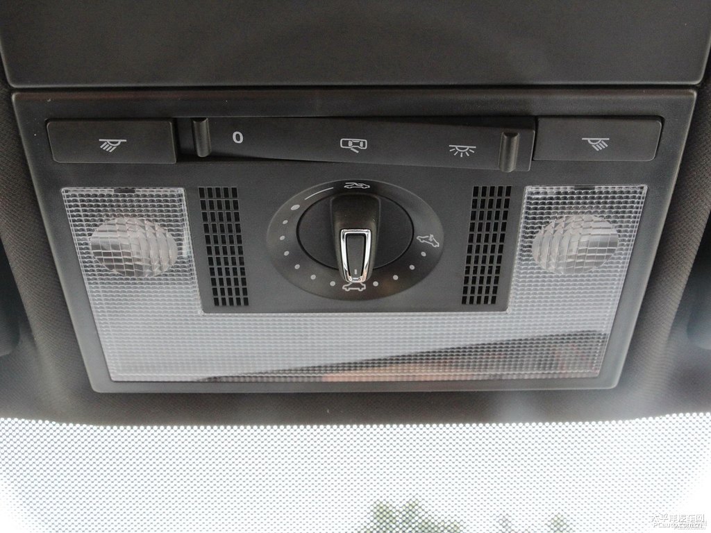 哲思灰朗逸車廂內飾圖片