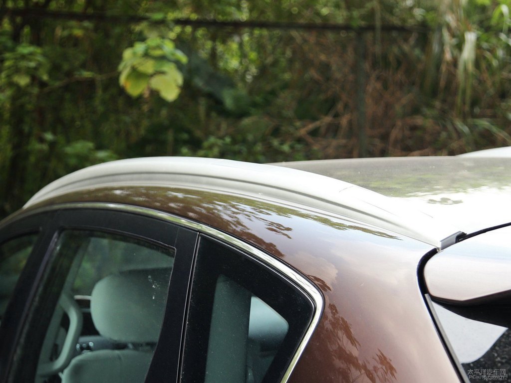 ǹ̴{ǽݴ7 SUV܇^DƬ