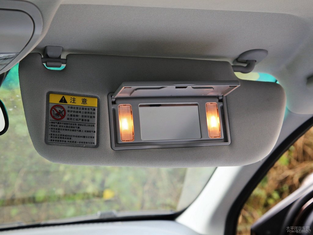 ǹ̴{ǽݴ7 SUV܇(ni)DƬ