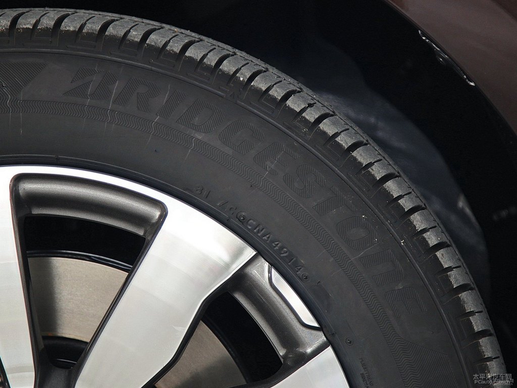 ǹ̴{ǽݴ7 SUV(ji)(ji)DƬ