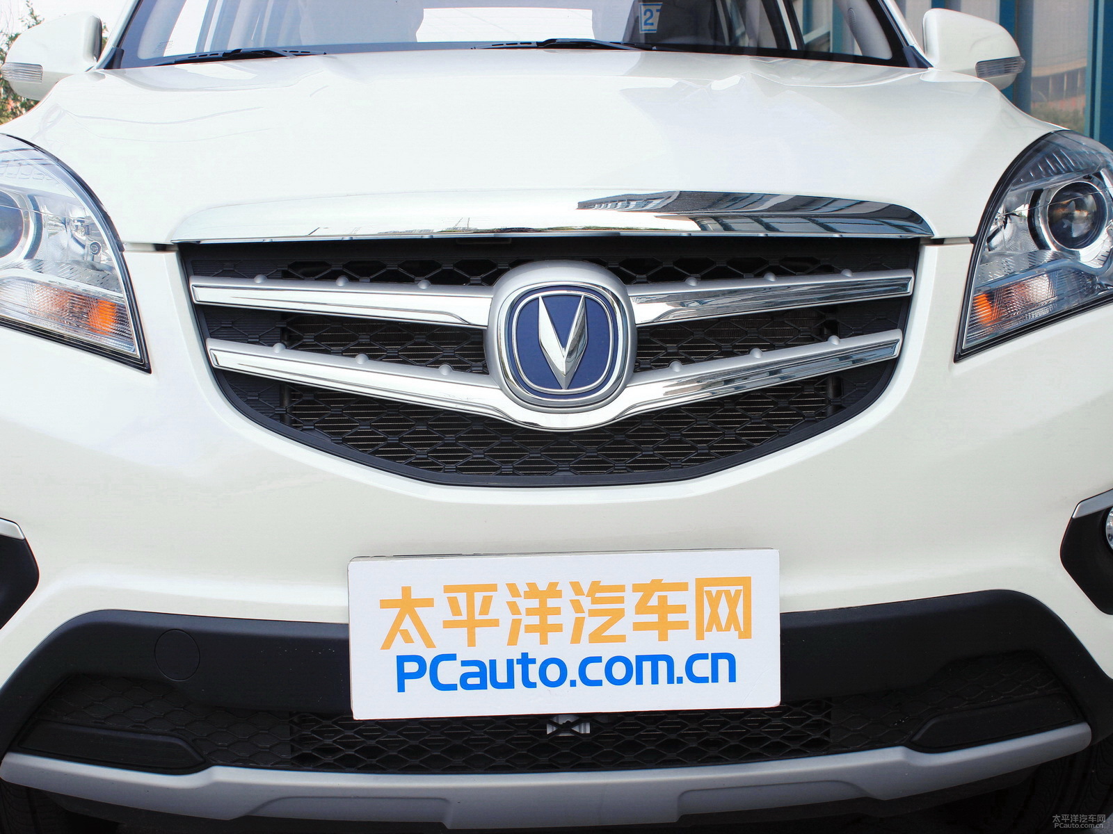 長(zhǎng)安CS35外觀高清大圖