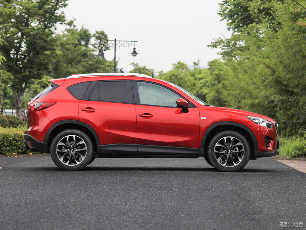 魂動(dòng)紅馬自達(dá)CX-5整車外觀外觀圖片