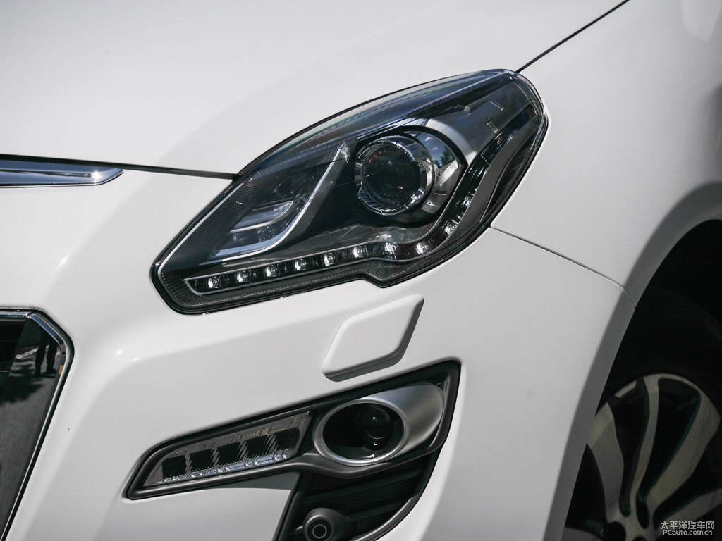 ɰ׼{ǽݴ7 SUV܇^^DƬ