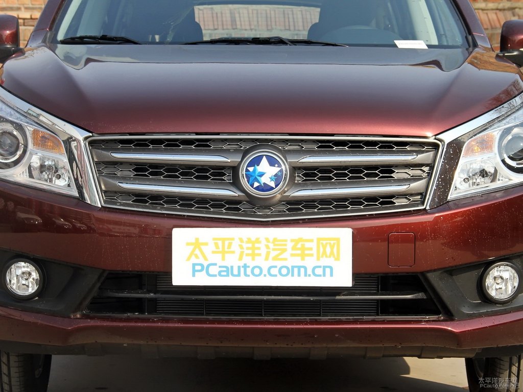 朝霞紅啟辰T70車頭外觀圖片