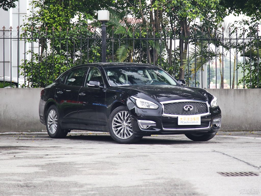 琉璃黑英菲尼迪Q70L整車(chē)外觀外觀圖片