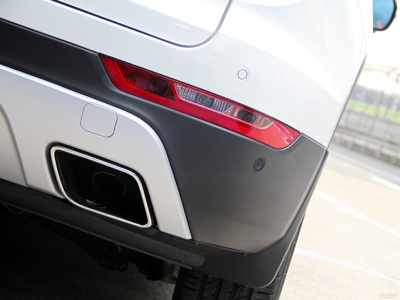 Oذ׹H6 Coupe܇β^DƬ