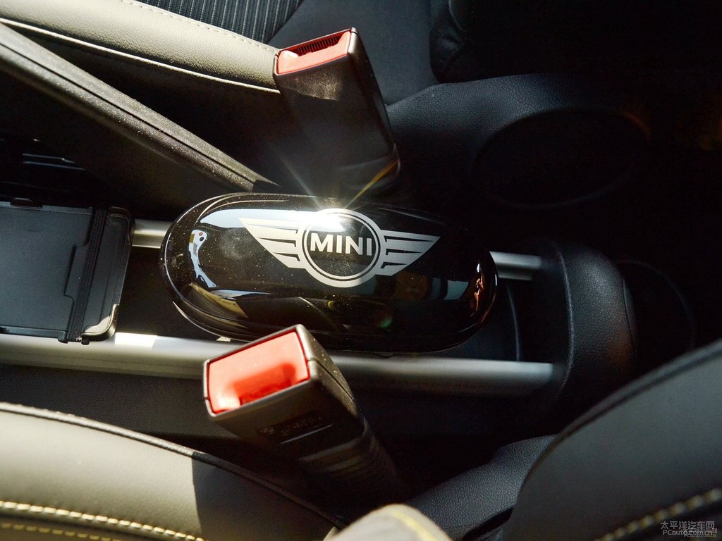 ־GMINI COUNTRYMAN΃(ni)DƬ