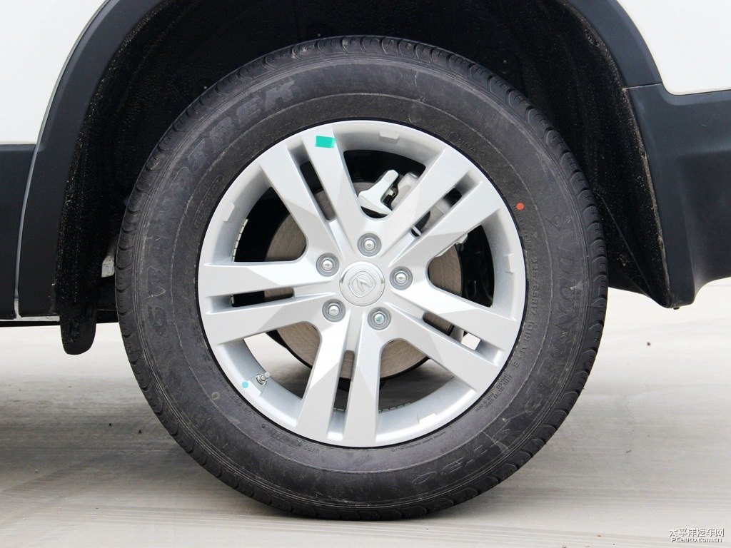 閃光月光白長安CS75車身外觀圖片
