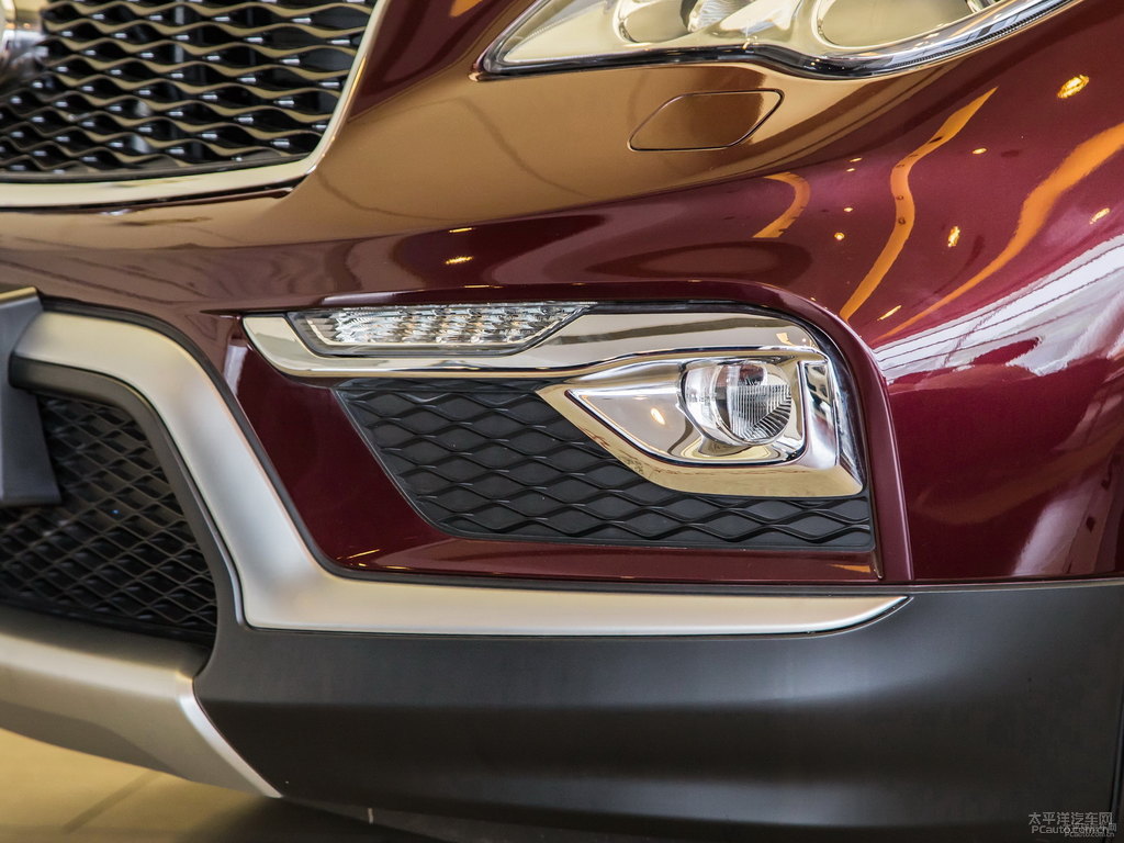 暮色紅英菲尼迪QX50車頭外觀圖片